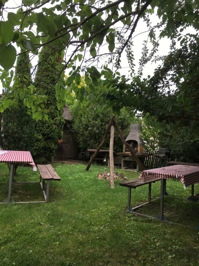 Villa Balatonkenesei Nadfedeles Lovas Vendeghaz Exterior foto