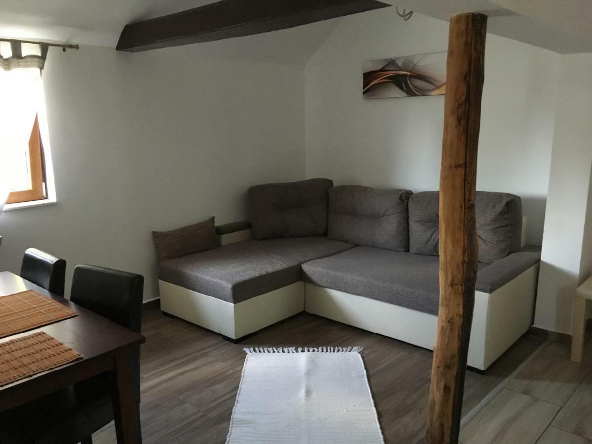 Villa Balatonkenesei Nadfedeles Lovas Vendeghaz Exterior foto